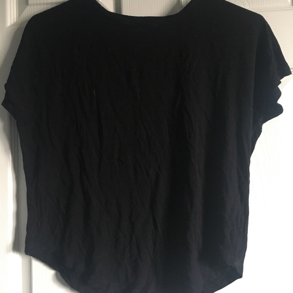 Black shirt - Picture 2 of 3